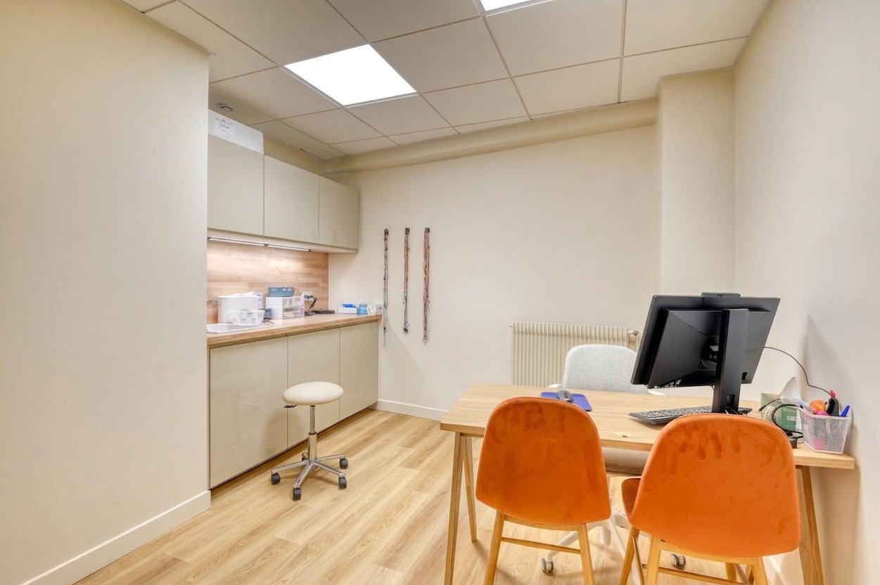 Salle d'électroencéphalogramme du centre du sommeil Somnology, Paris 15
